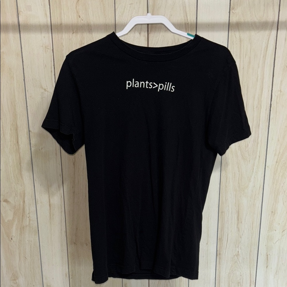 Good Day Farm Black Graphic Tee